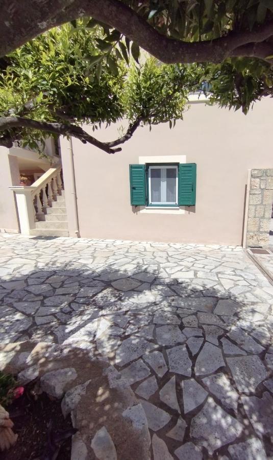 Ferienwohnung Lofos House Karavádhos Exterior foto